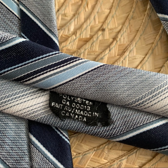Christian Dior Made In Canada Men Neck Tie - Picture 5 of 11